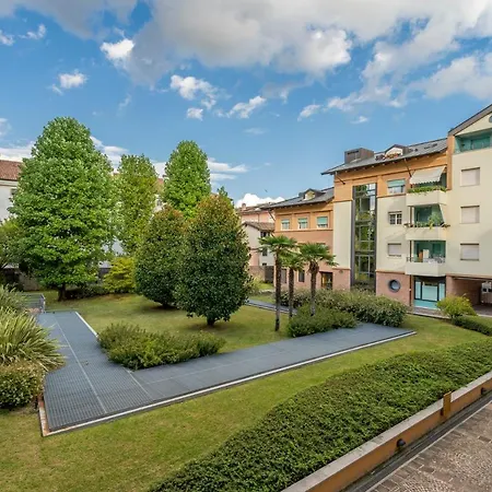 Teatro Nuovo With Free Parking *